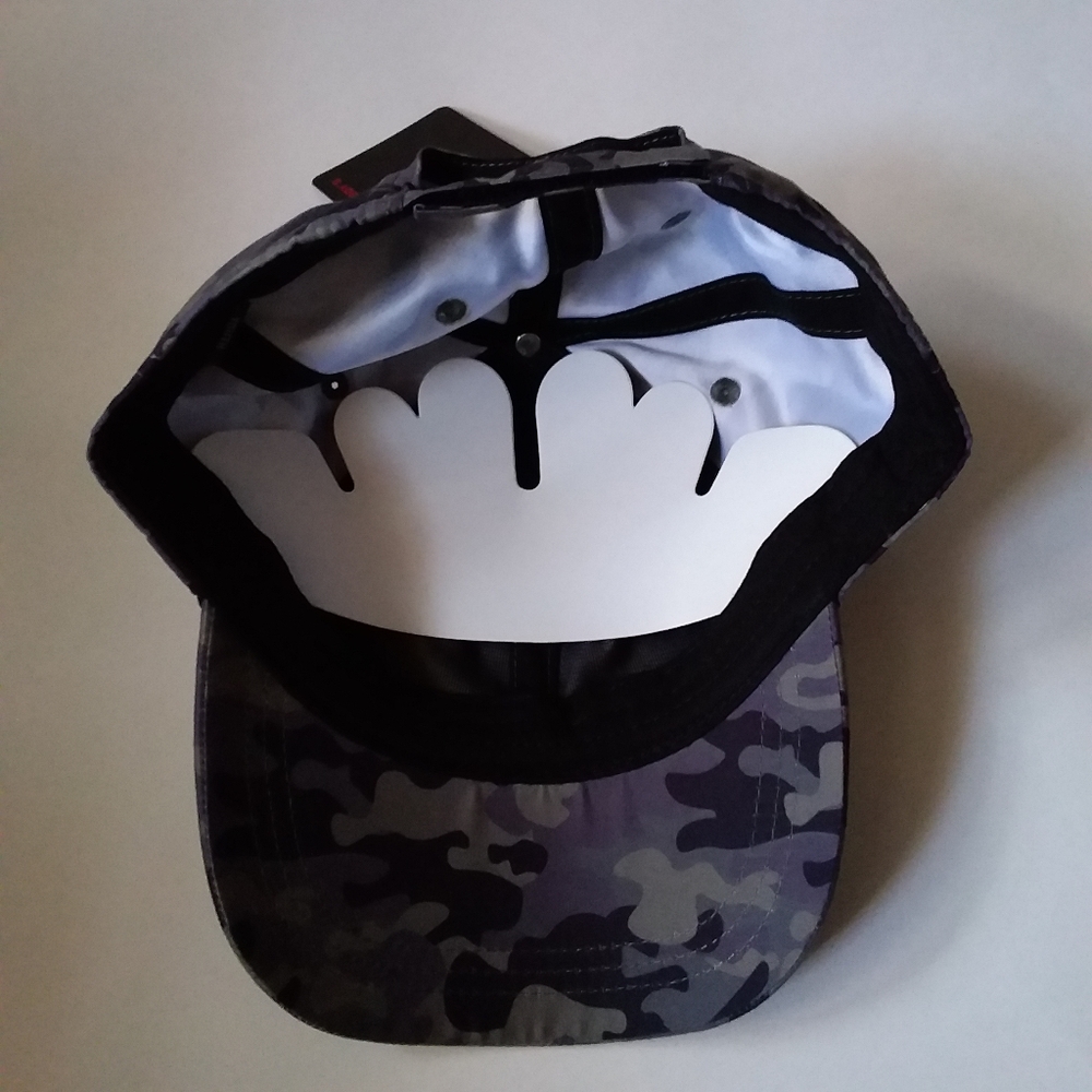 Layer 8 Boys Camouflage Hat - Picture 10 of 10